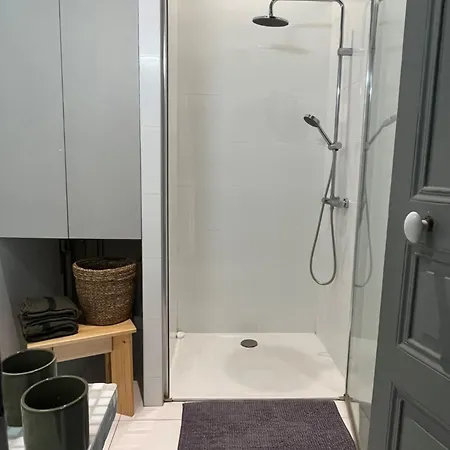Apartment Breteuil Paris