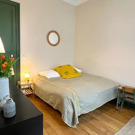 Apartment Breteuil